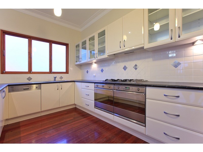 64 Halland Terrace, Camp Hill QLD 4152