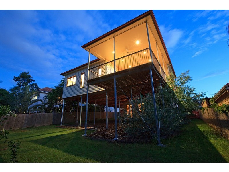 64 Halland Terrace, Camp Hill QLD 4152