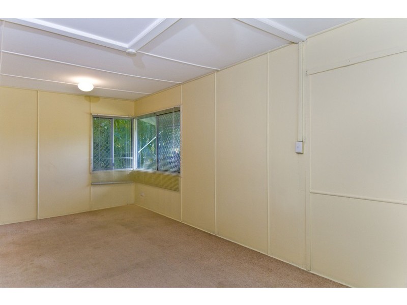 72 Adelaide Street, Carina QLD 4152