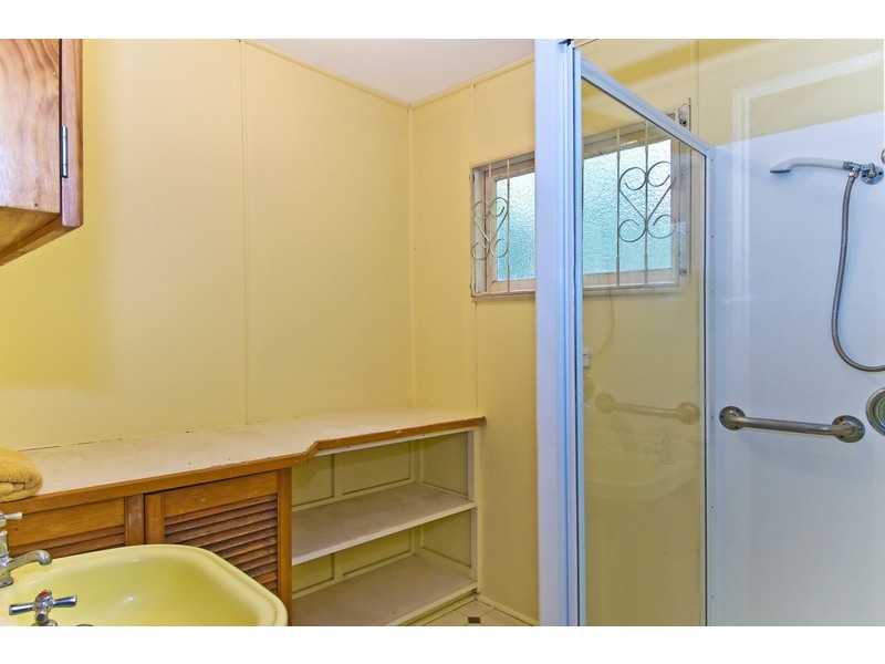 72 Adelaide Street, Carina QLD 4152