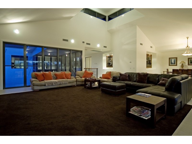 4711 The Parkway, Sanctuary Cove QLD 4212