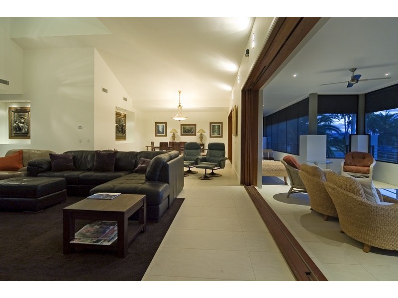 4711 The Parkway, Sanctuary Cove QLD 4212