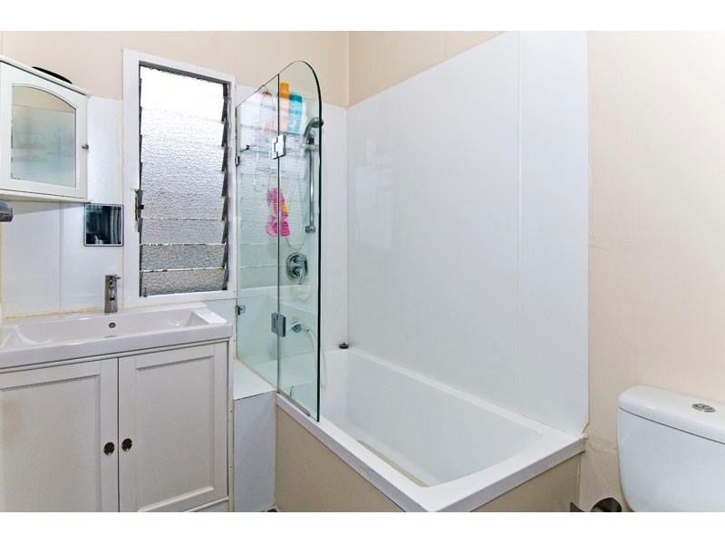 7 Calston Street, Oxley QLD 4075