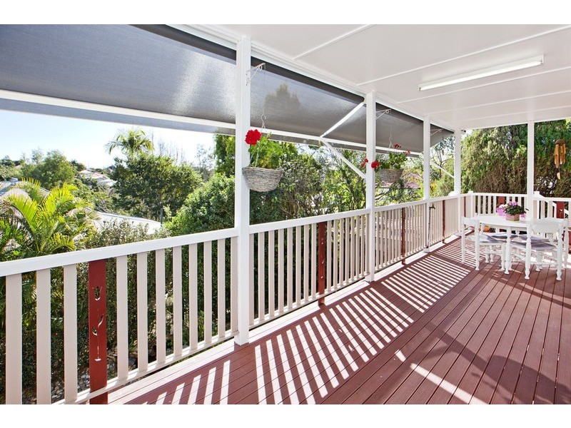 29 Galsworthy Street, Holland Park West QLD 4121