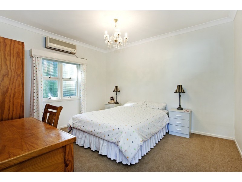 29 Galsworthy Street, Holland Park West QLD 4121