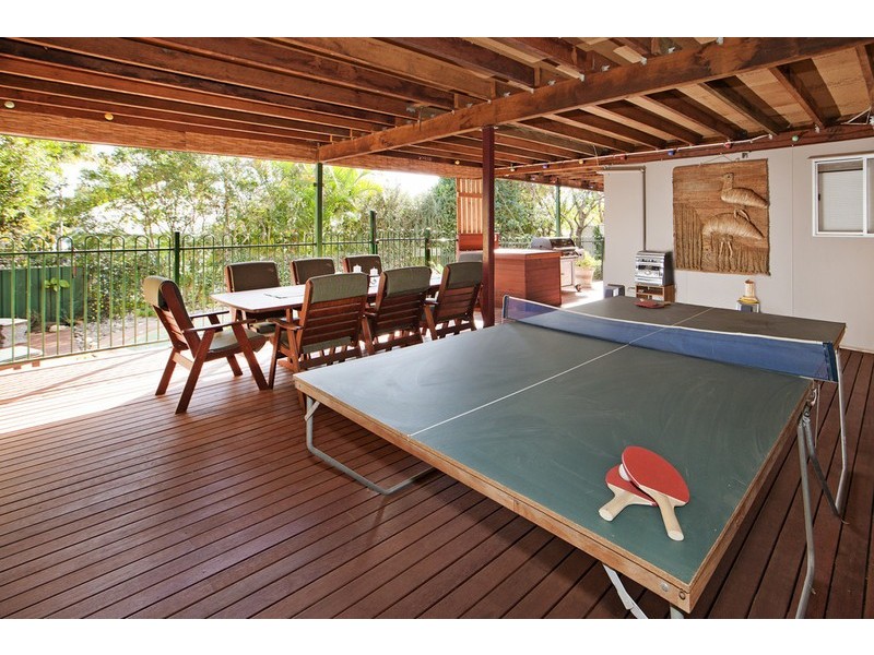 29 Galsworthy Street, Holland Park West QLD 4121