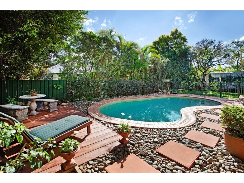 29 Galsworthy Street, Holland Park West QLD 4121