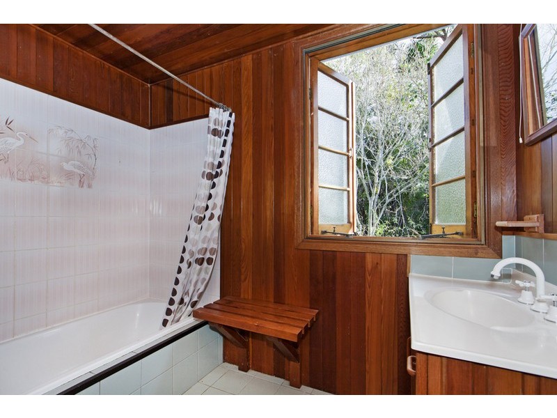 39 Palm Avenue, Holland Park West QLD 4121