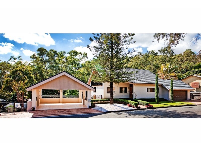 15 Odessa Street, Holland Park West QLD 4121