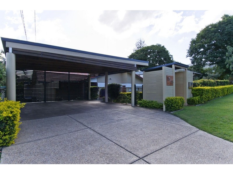 23 Ernest Street, Camp Hill QLD 4152