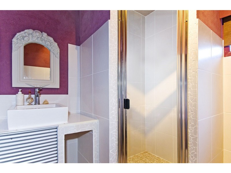 23 Ernest Street, Camp Hill QLD 4152