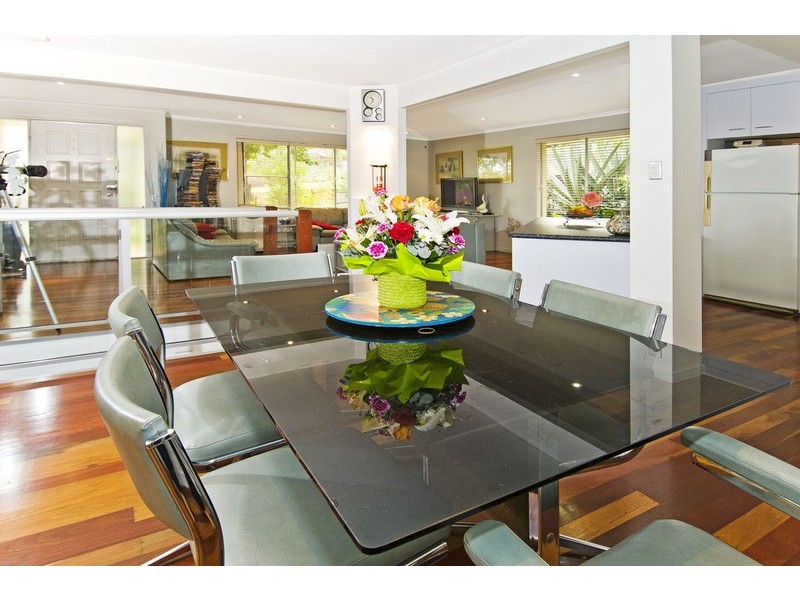 5 Elwyn Court, Springwood QLD 4127