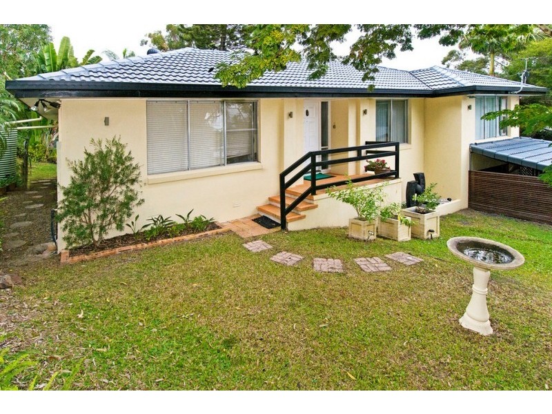 5 Elwyn Court, Springwood QLD 4127