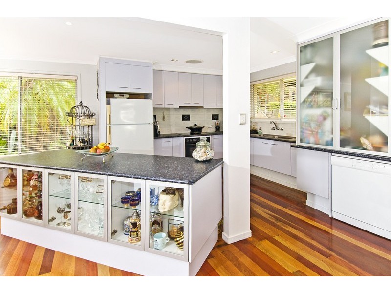 5 Elwyn Court, Springwood QLD 4127