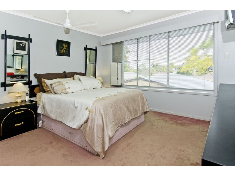 5 Elwyn Court, Springwood QLD 4127