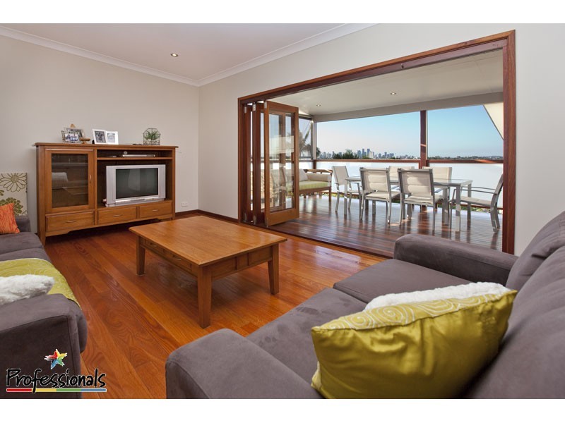 91a Peach Street, Greenslopes QLD 4120