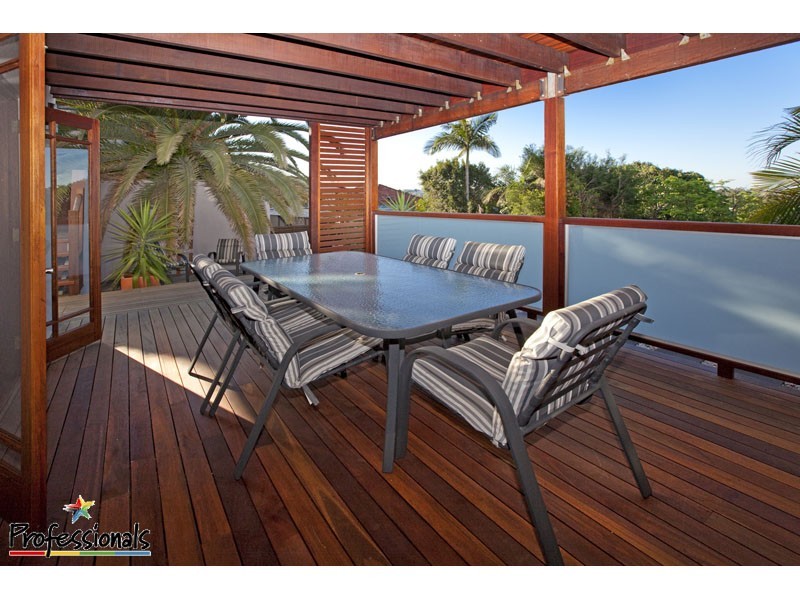 91a Peach Street, Greenslopes QLD 4120