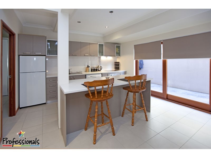 91a Peach Street, Greenslopes QLD 4120