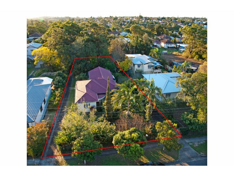 45 Palm Avenue, Holland Park West QLD 4121