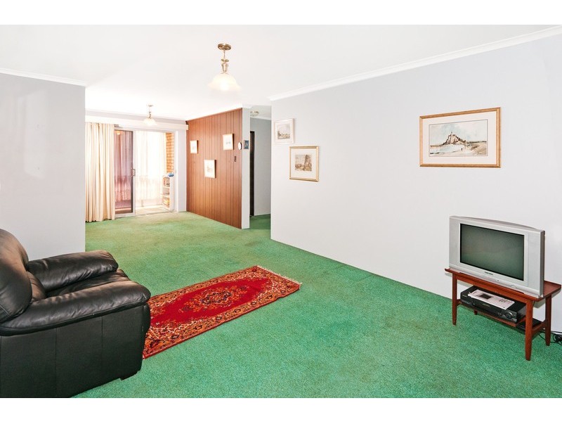 1/64 Real Street, Annerley QLD 4103