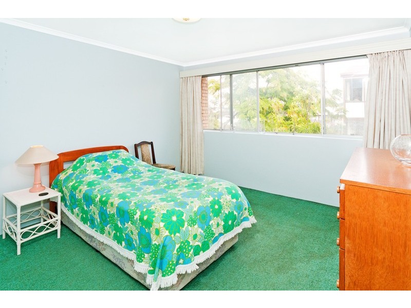 1/64 Real Street, Annerley QLD 4103