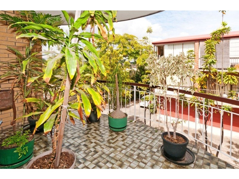 1/64 Real Street, Annerley QLD 4103