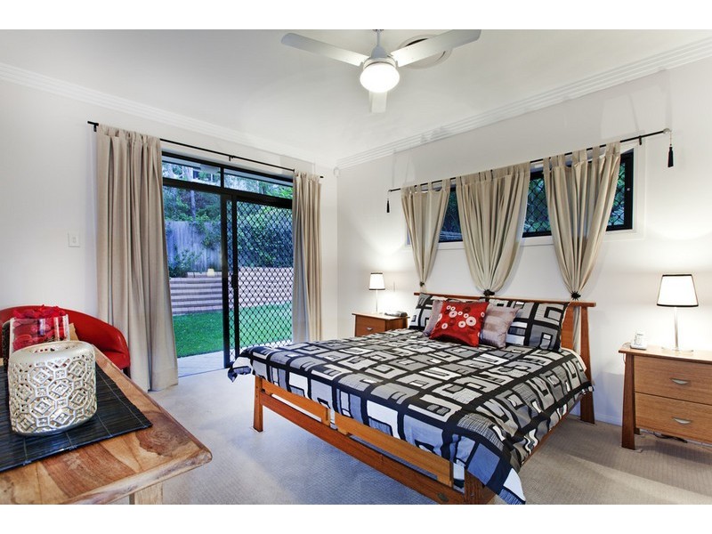 44 Brodie Street, Holland Park West QLD 4121