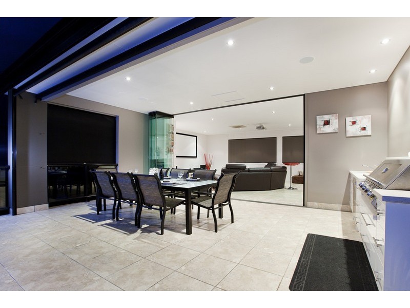 44 Brodie Street, Holland Park West QLD 4121