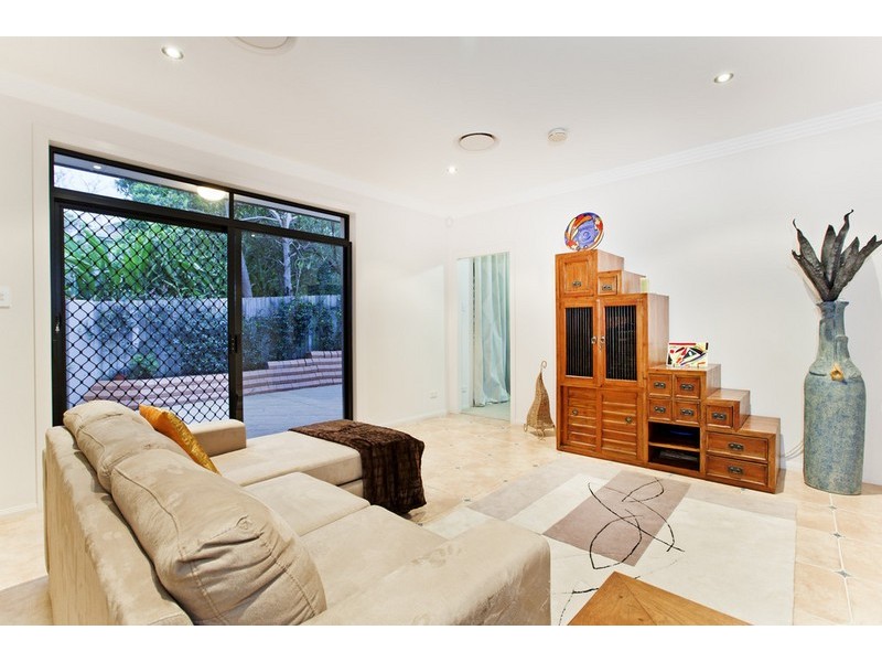 44 Brodie Street, Holland Park West QLD 4121