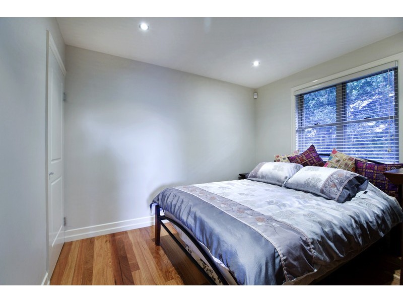53B Thackeray Street, Norman Park QLD 4170