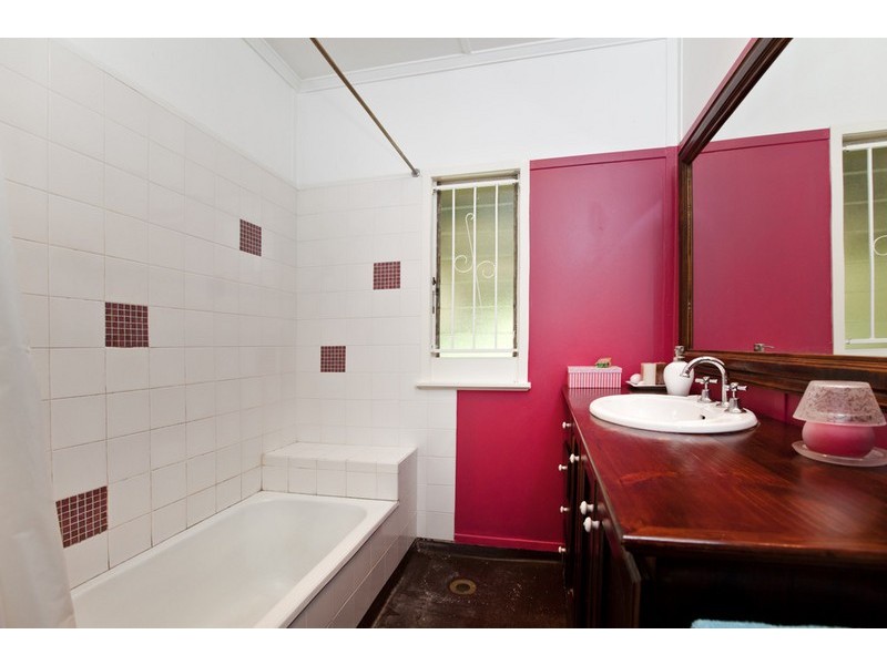 170 Lutzow Street, Tarragindi QLD 4121