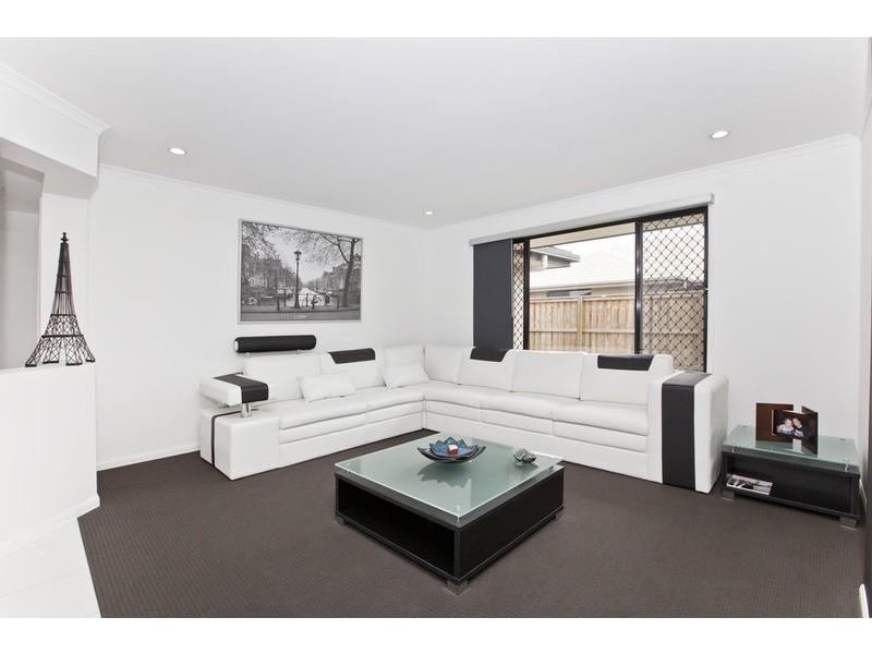 13 Balsam Street, Redland Bay QLD 4165