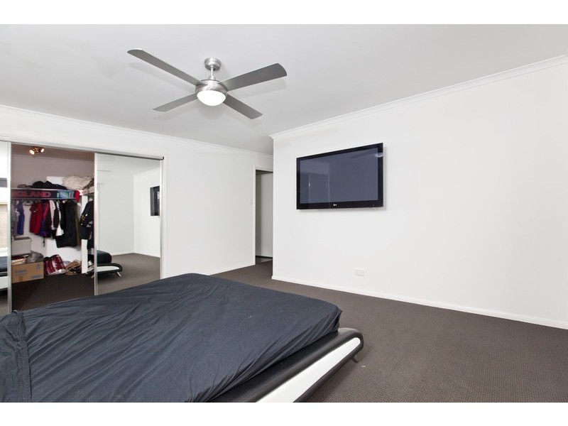 13 Balsam Street, Redland Bay QLD 4165