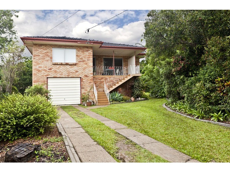 5 Kara Street, Tarragindi QLD 4121