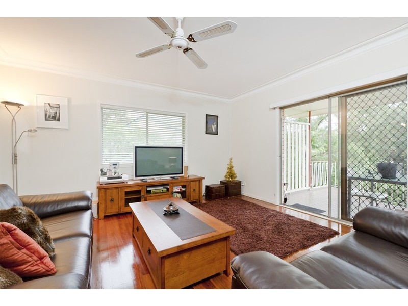 5 Kara Street, Tarragindi QLD 4121