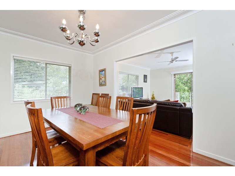 5 Kara Street, Tarragindi QLD 4121