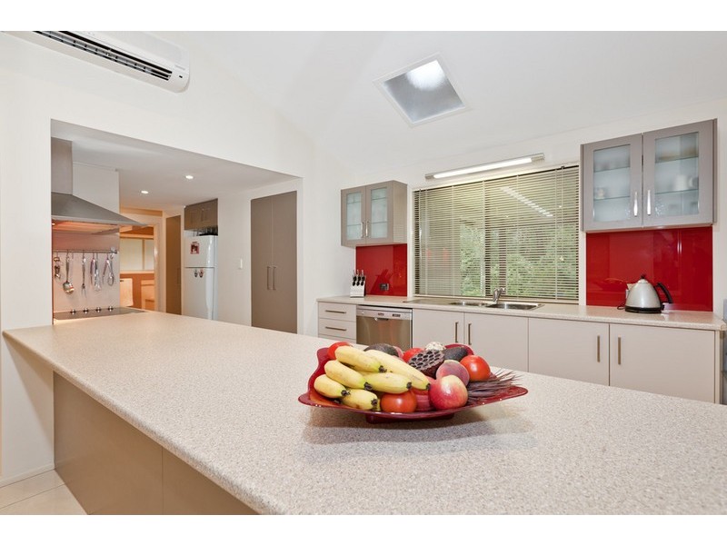 5 Gordonia Drive, Redland Bay QLD 4165