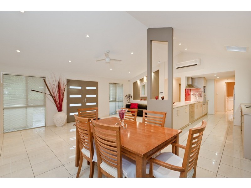 5 Gordonia Drive, Redland Bay QLD 4165