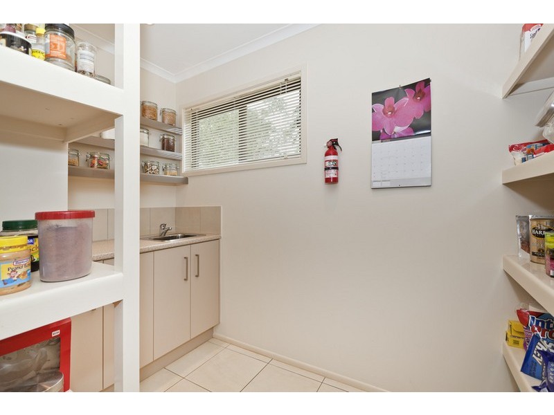 5 Gordonia Drive, Redland Bay QLD 4165