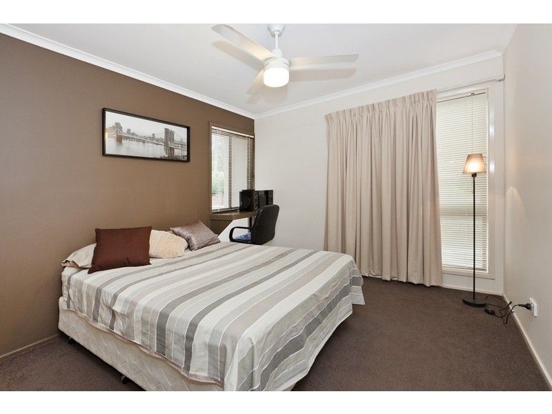 5 Gordonia Drive, Redland Bay QLD 4165