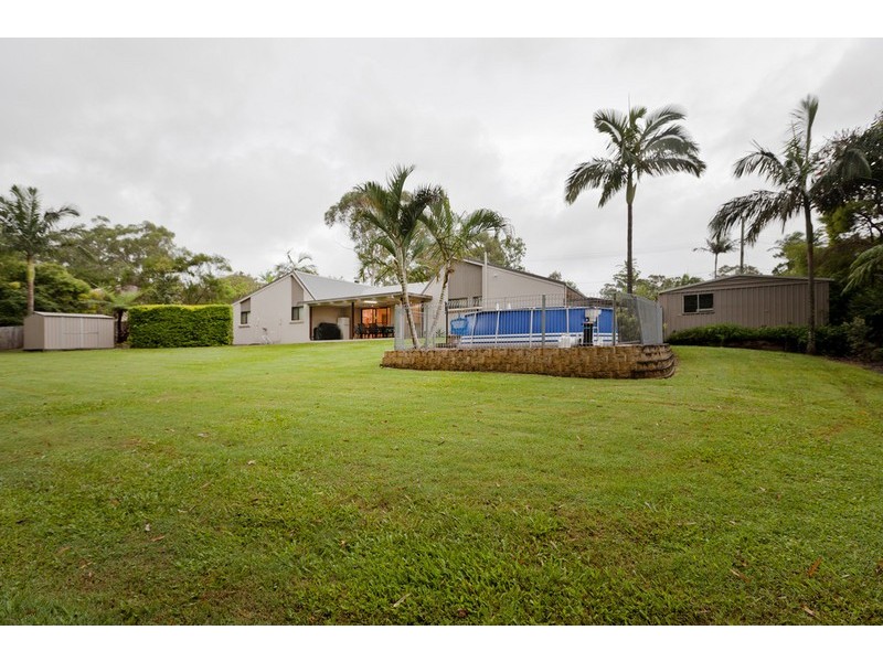 5 Gordonia Drive, Redland Bay QLD 4165