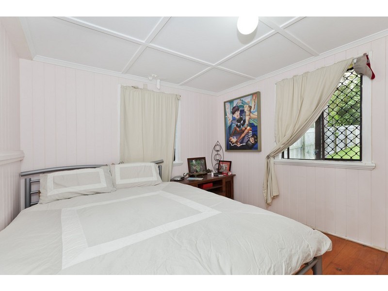 49 Balmoral Street, Hawthorne QLD 4171