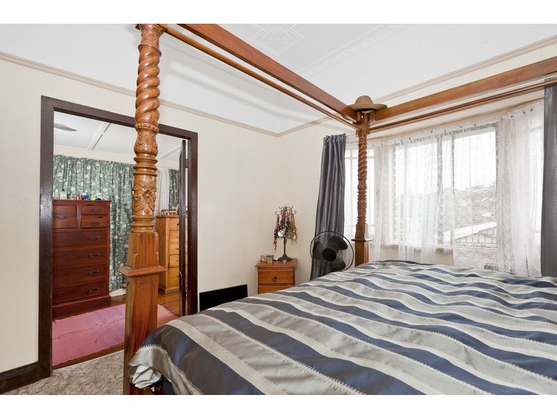 49 Balmoral Street, Hawthorne QLD 4171