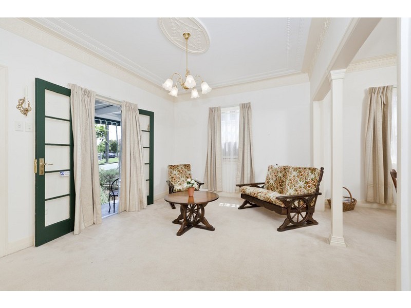 46 Greenmount Avenue, Holland Park QLD 4121