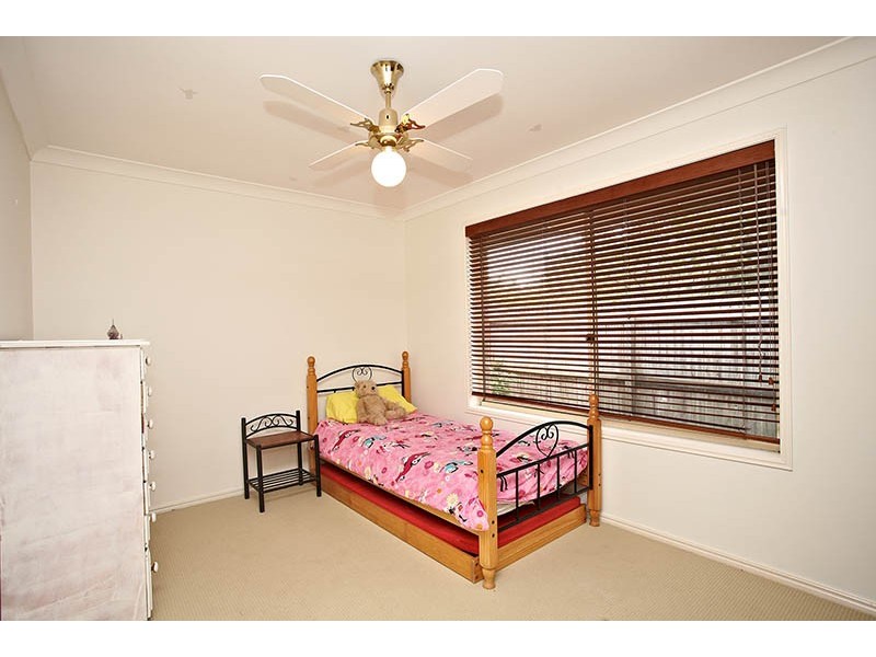 9  Spring Close, Calamvale QLD 4116