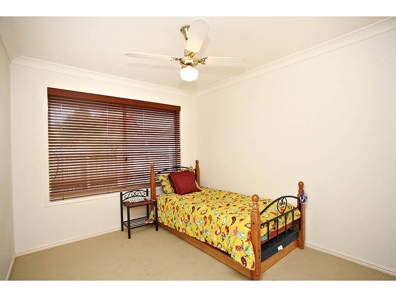 9  Spring Close, Calamvale QLD 4116