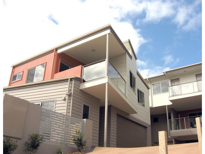 42/46/48 Embie St, Holland Park West QLD 4121