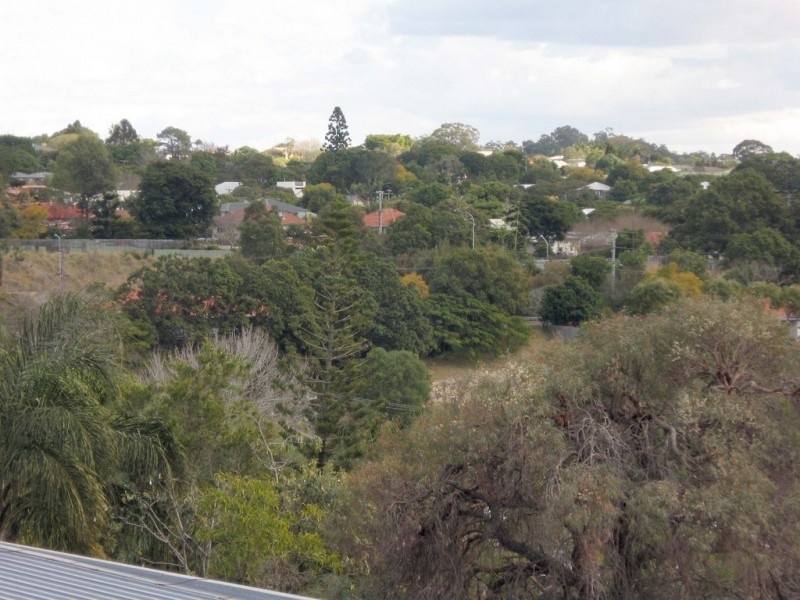 42/46/48 Embie St, Holland Park West QLD 4121