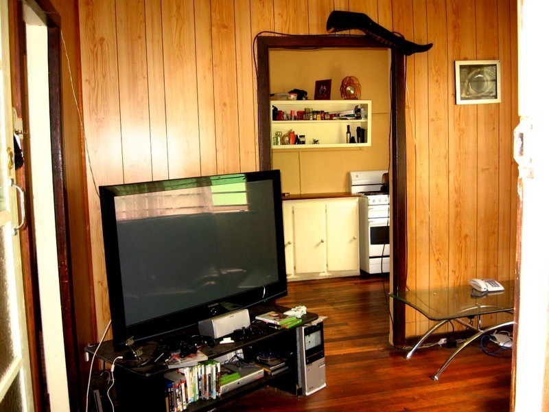 17 Woodville Place, Annerley QLD 4103