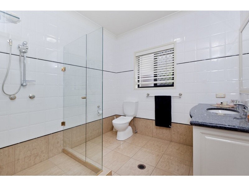 4  Reculver Street, Robertson QLD 4109